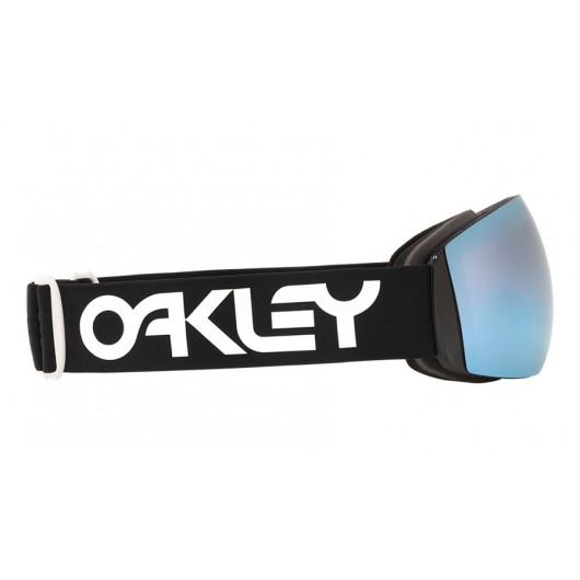 Oakley OO7050-83 Flight Deck L Factory Pilot Black Prizm Snow Sapphire Iridium